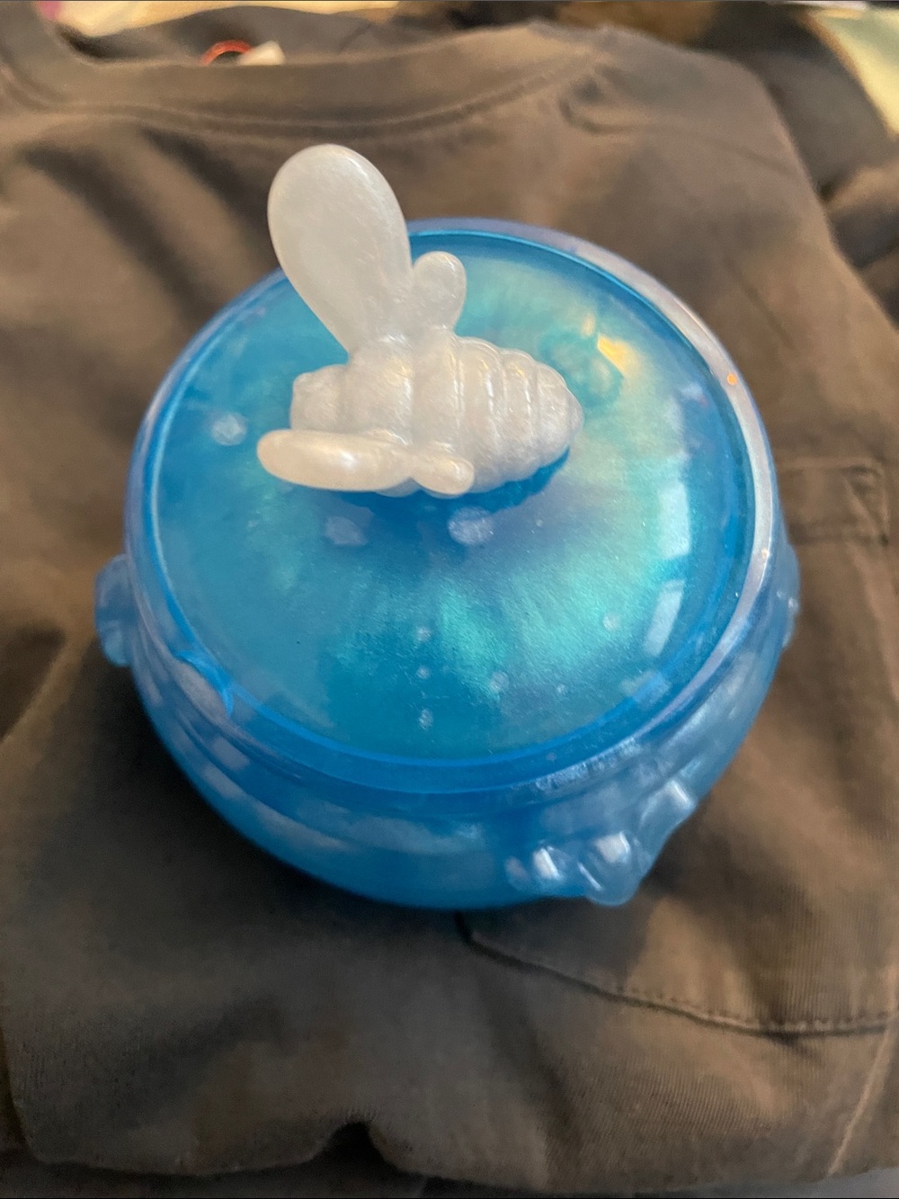 Bundle for honey pot and 3 shirts